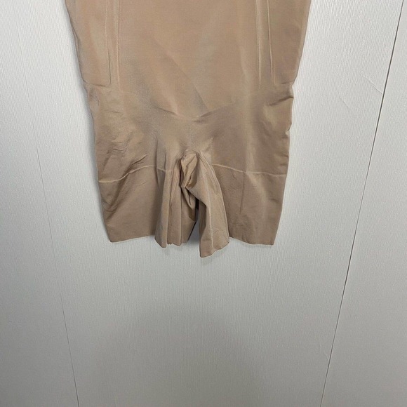 Spanx Women’s Beige Oncore Open Bust Mid-Thigh Bodysuit One Piece Size XL. - Picture 3 of 11